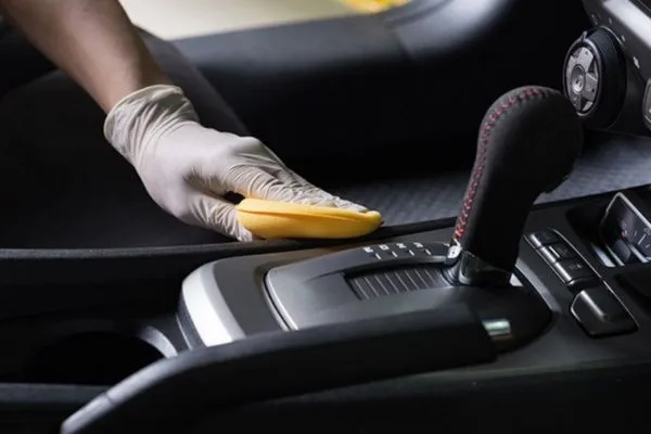 10 Tips for Keeping Your Car Interior Clean and Fresh