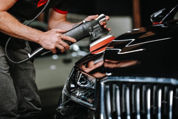 Car Rubbing and Polishing Tips for a Smooth and Shiny Finish