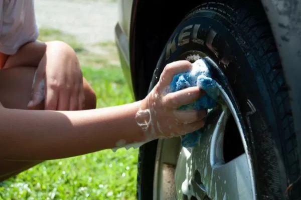 The Ultimate Guide to DIY Car Detailing at Home